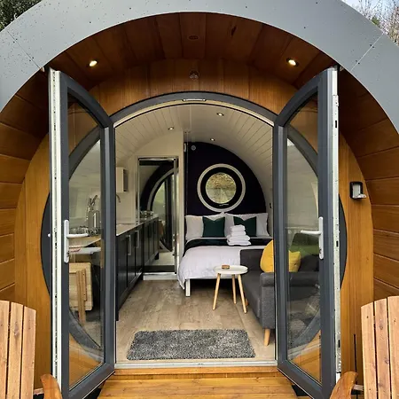 Luxury Glamping In North Yorkshire National Park & Coastal Area Campsite *