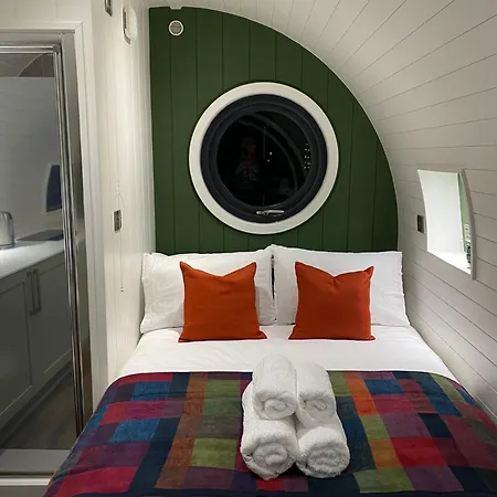 Luxury Glamping In North Yorkshire National Park & Coastal Area سكرابورو