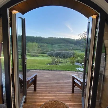 Luxury Glamping In North Yorkshire National Park & Coastal Area سكرابورو